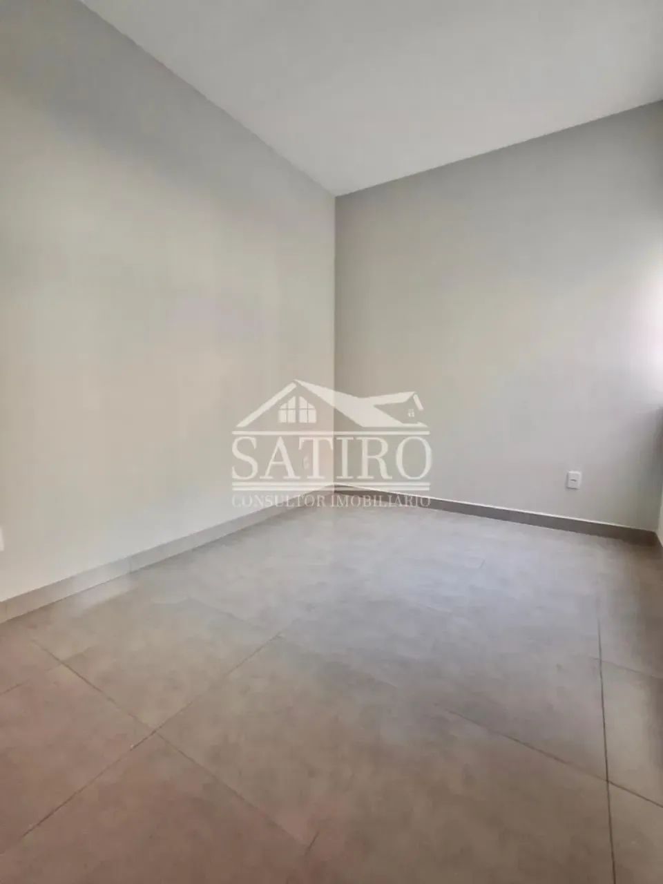 CASA A VENDA NO PARQUE REAL - Foto 2