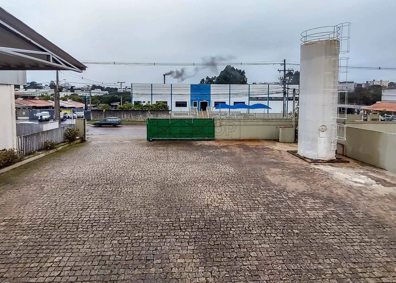 GALPÃO COM DOCA Para alugar em São José dos Pinhais - Foto 4