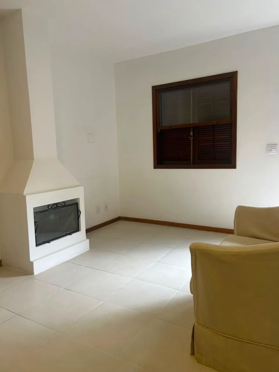 Quitandinha casa 02 quartos, um suite - Foto 4