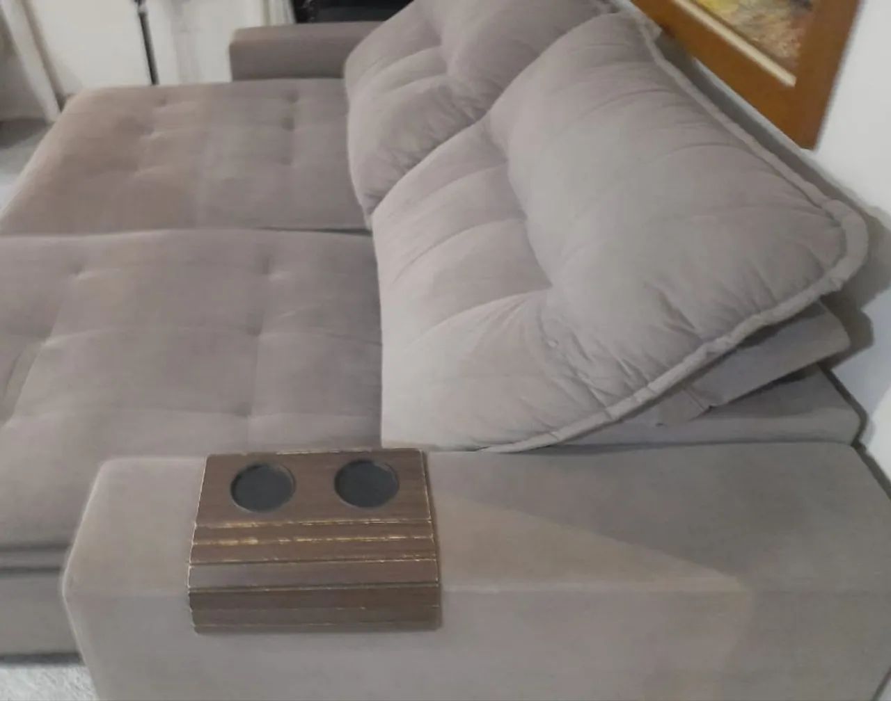 Sofá retrátil e reclinável