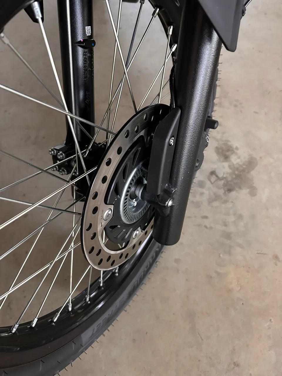Sahara ADV 300  - Foto 4