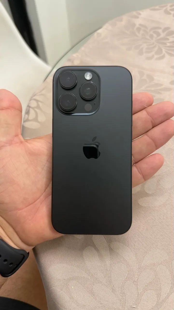 Iphone 16 pro 256 gb - Foto 3