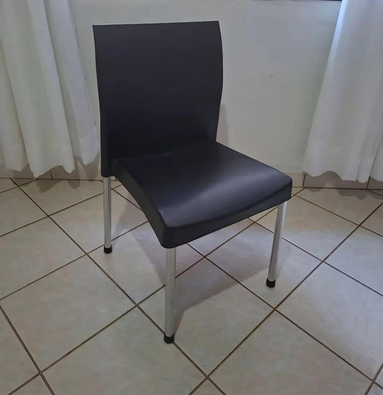 Cadeira para escritório e escrivaninha  - Foto 4
