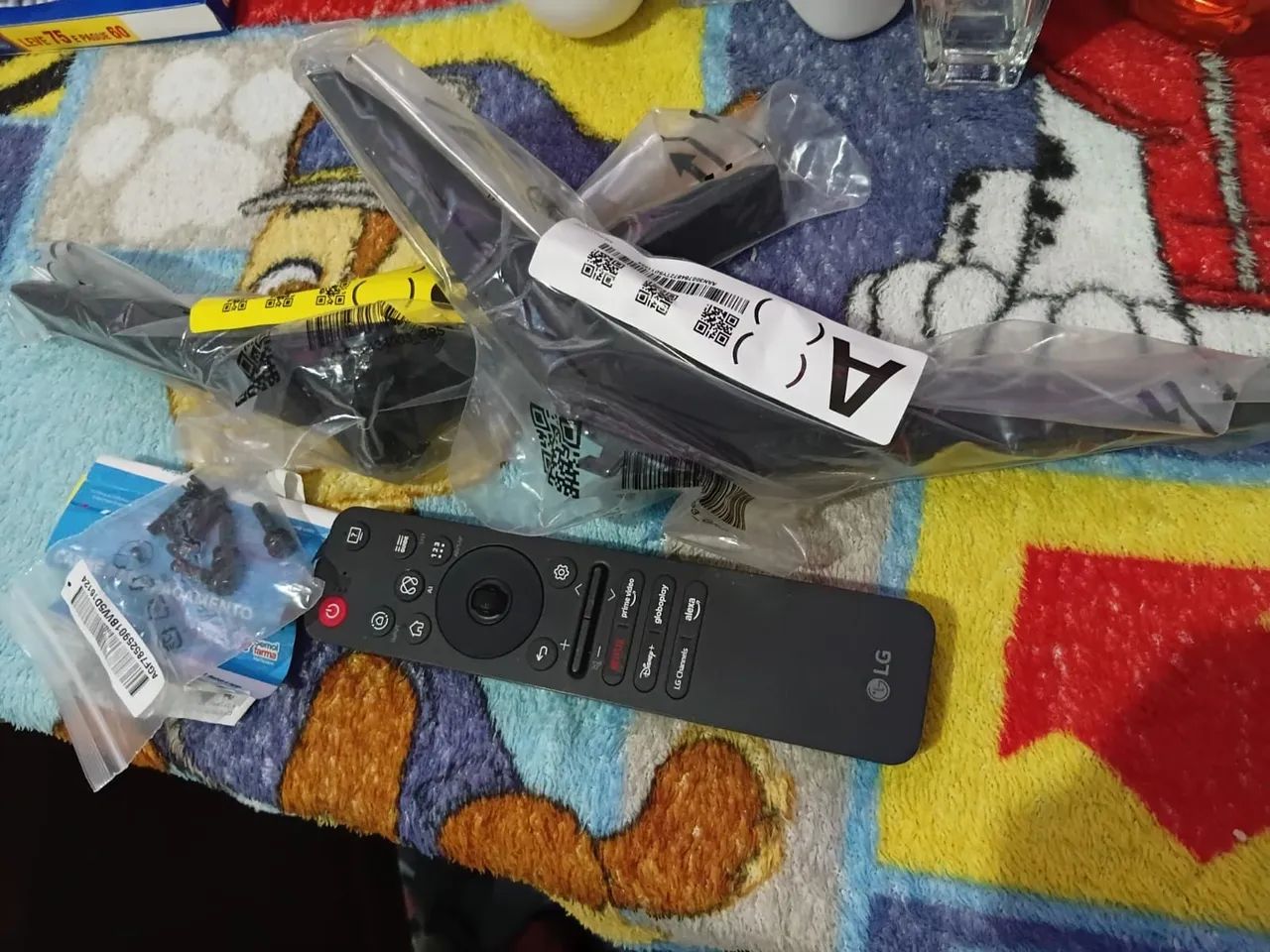 Vendendo uma tv LG 65 polegadas  - Foto 4
