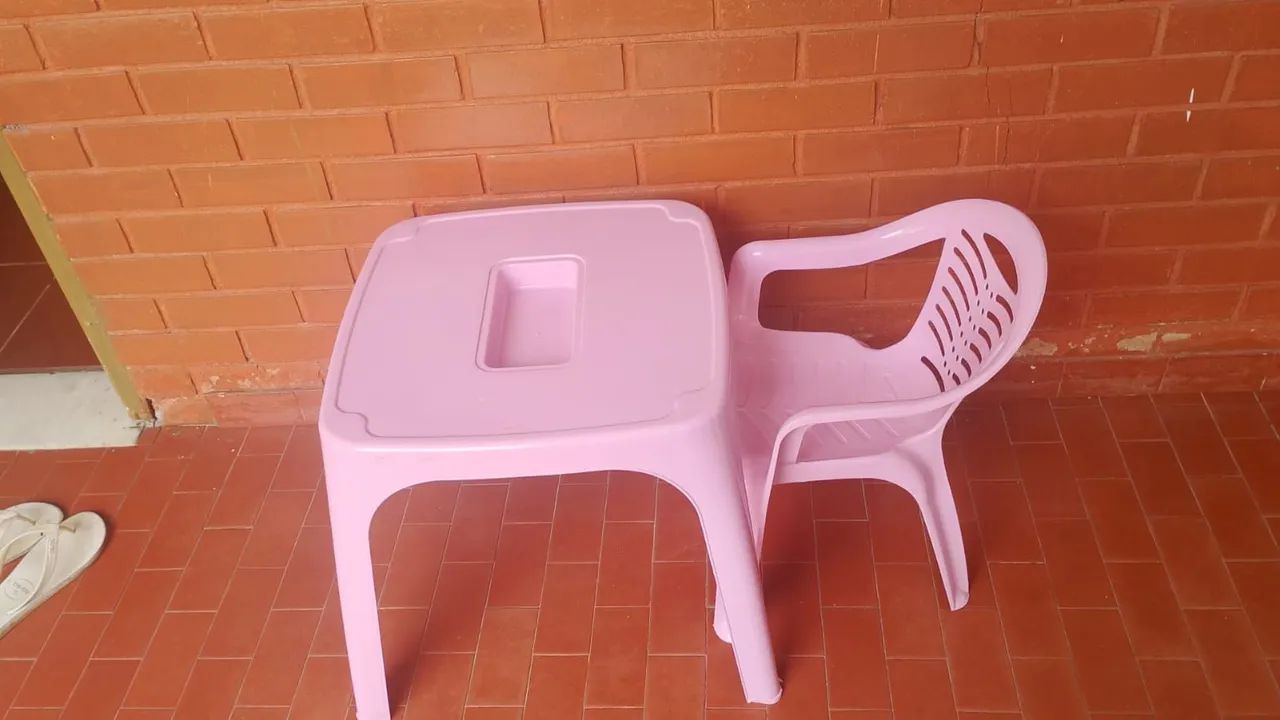Mesa infantil com cadeira 65568089945859121