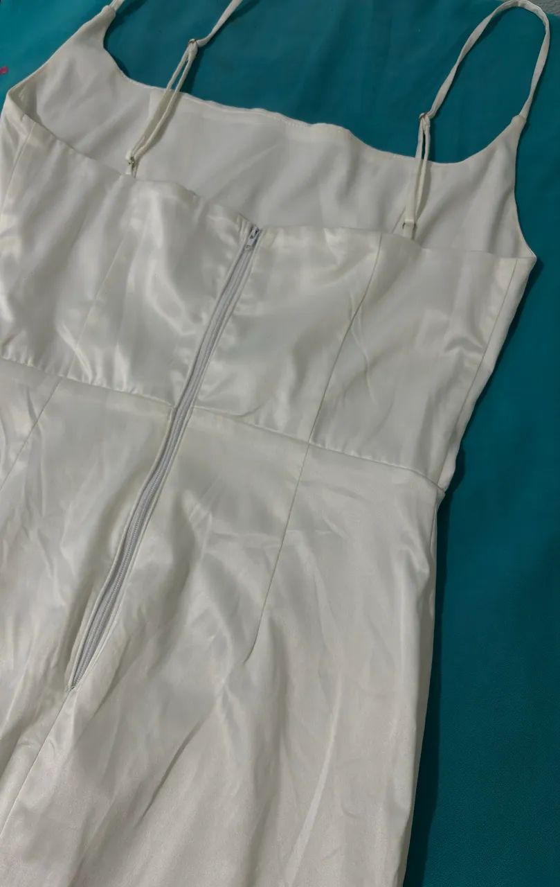 Vestido Off White em Cetim - Shein  - Foto 3