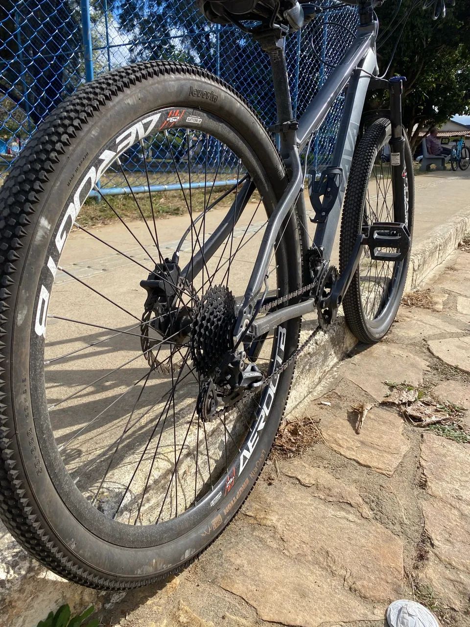 Bicicleta  - Foto 2