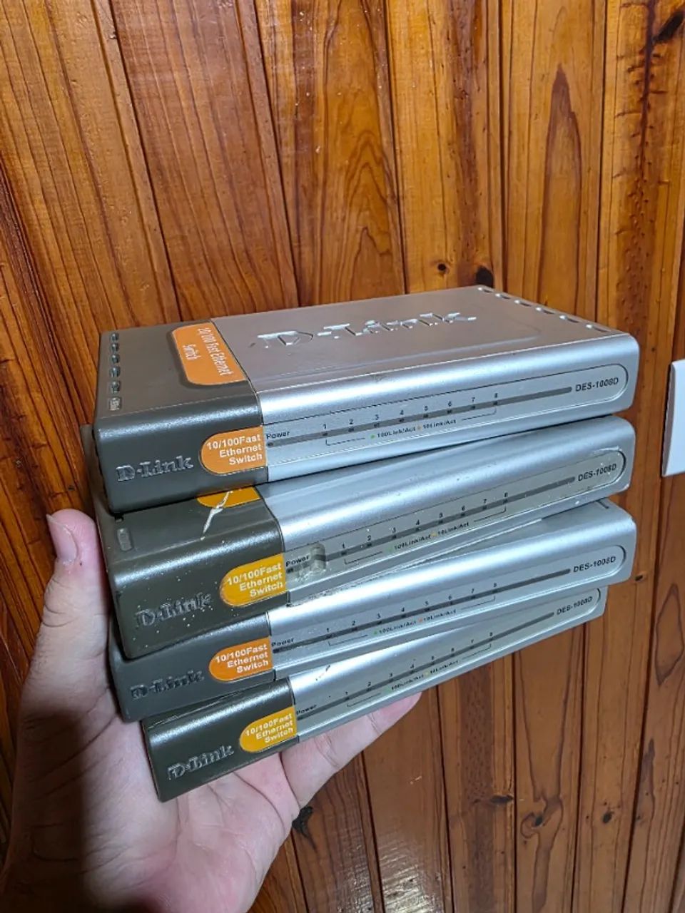 Switch Dlink Modelo Des1008d 8 Portas 10/100 (Kit com 4 unidades) - Foto 3