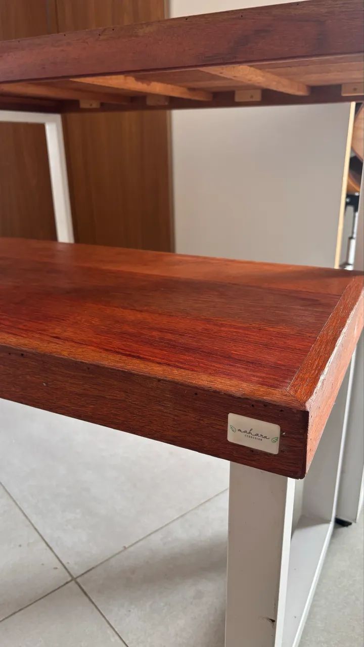 Mesa madeira maciça com banco  - Foto 3