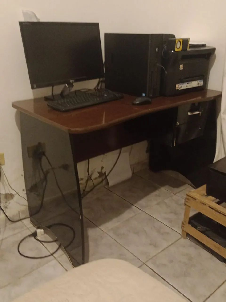 Escrivaninha  - Foto 2