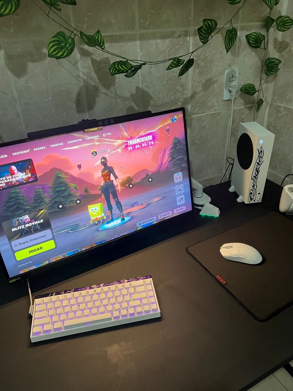 TECLADO AULA HERO 68 HE