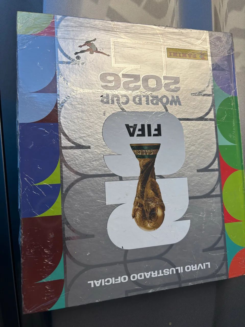 Álbum da copa capa dura prata com todas as figurinhas 