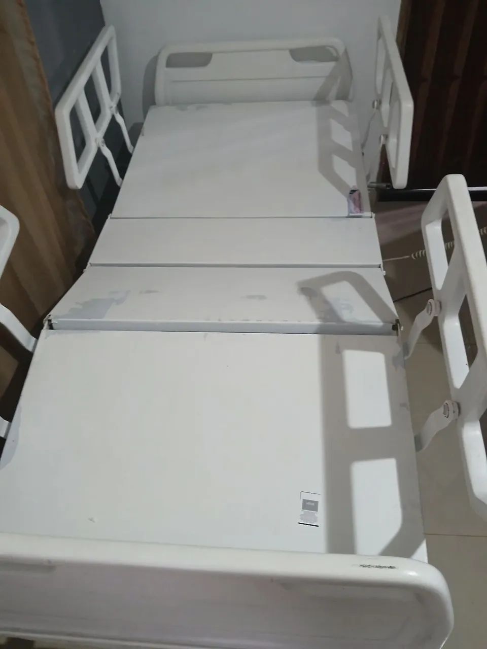 Cama hospitalar motorizada  - Foto 2