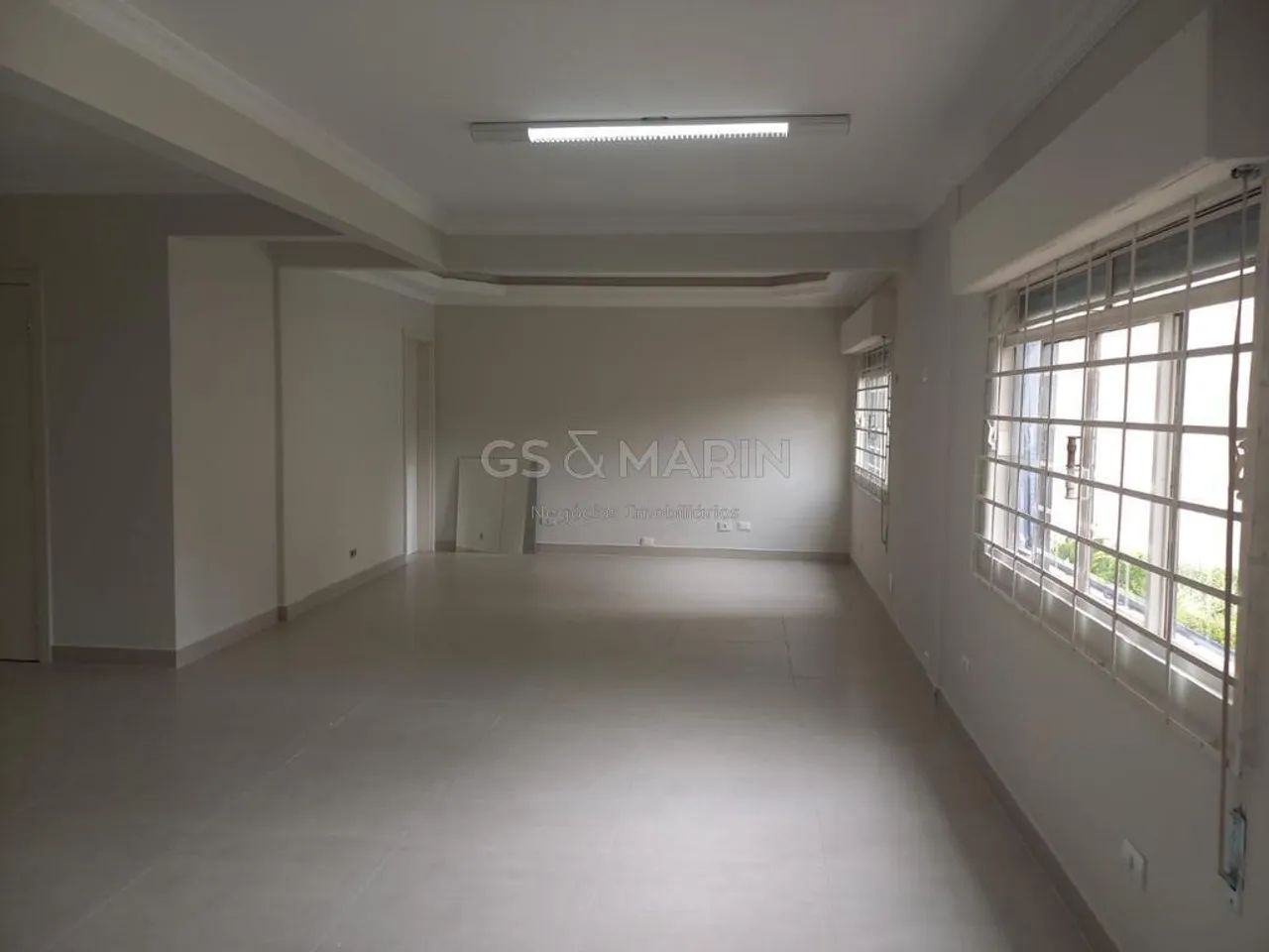 Sala para alugar no Edifício Ondina, no Centro de Londrina - Foto 3