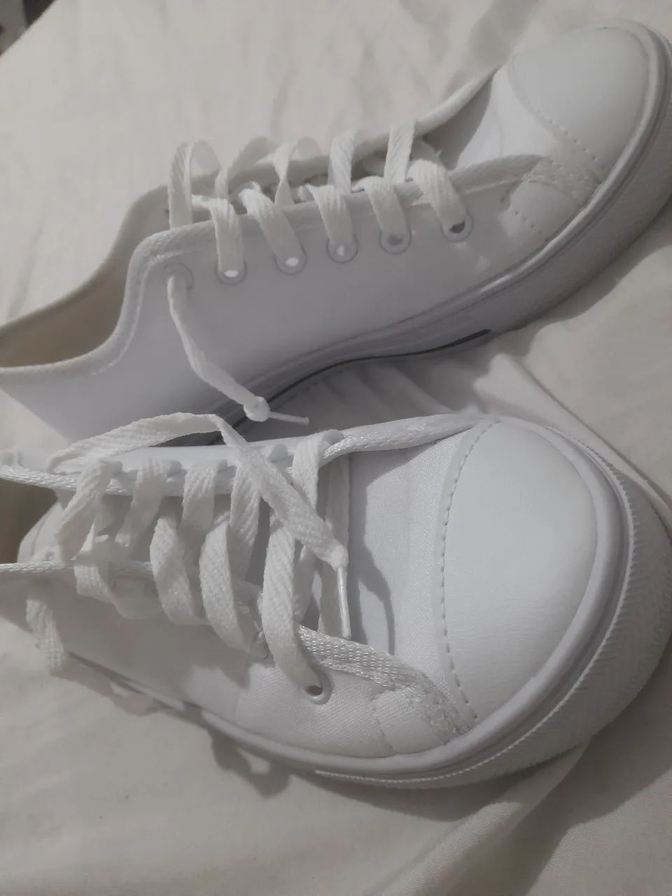 Tênis branco feminino 