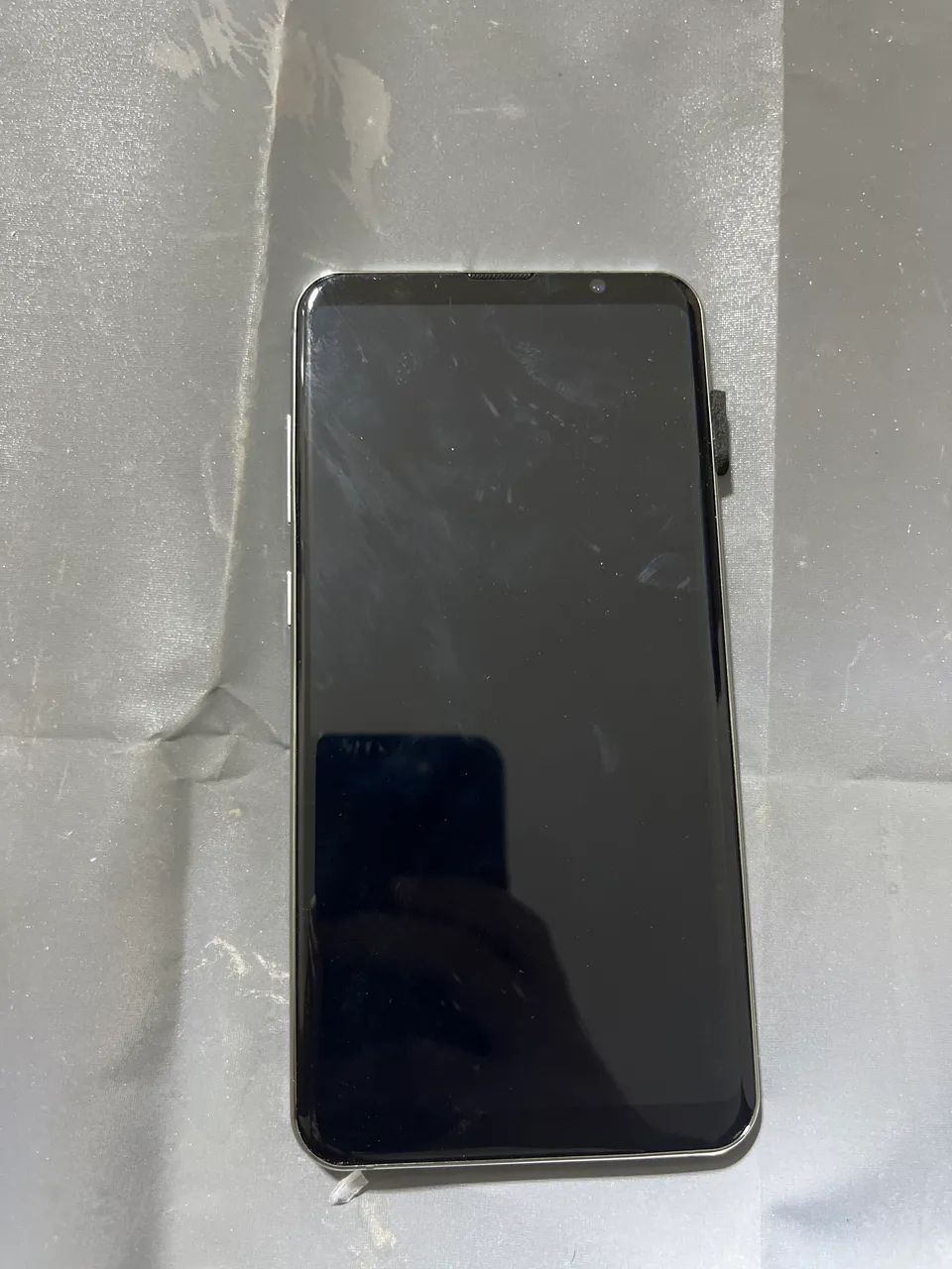 Celular com defeito, não liga 