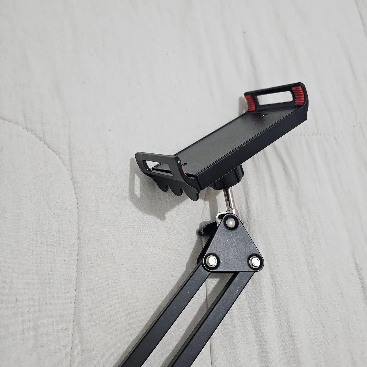 Suporte Celular Tablet Com Braço Articulado Universal Ajustável e Reforçado - Foto 3