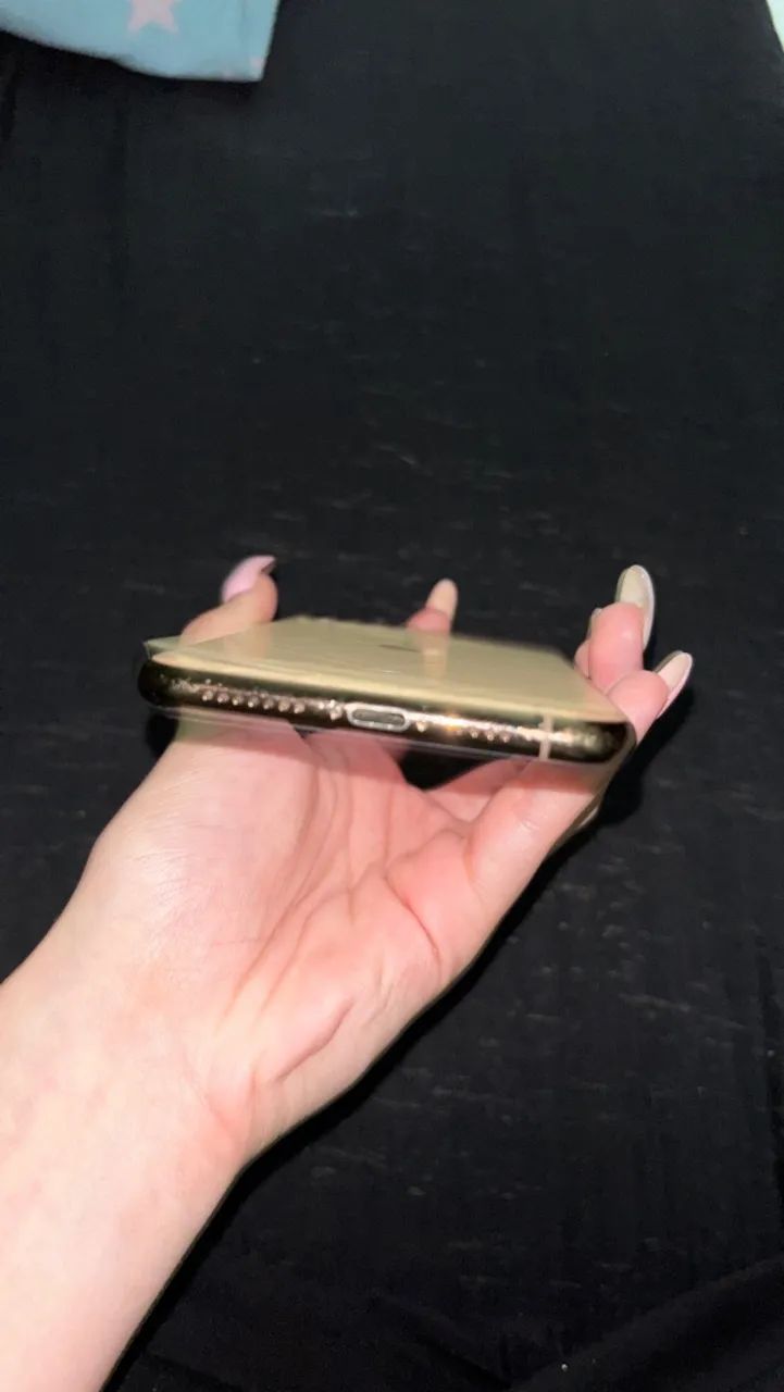  IPHONE 11 PRO MAX  256 GB - Foto 4