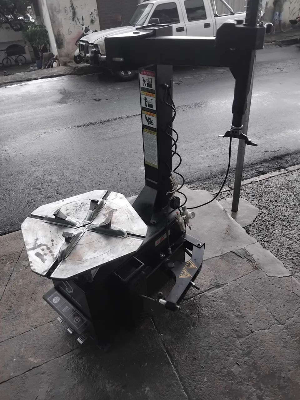 Máquina desm pneus - Foto 2