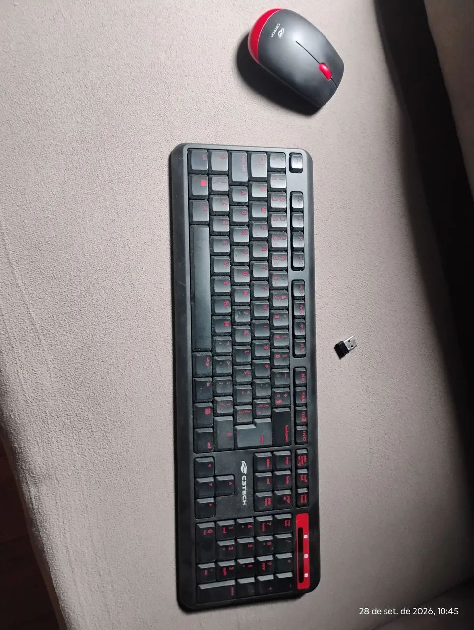 MOUSE E TECLADO SEM FIO 