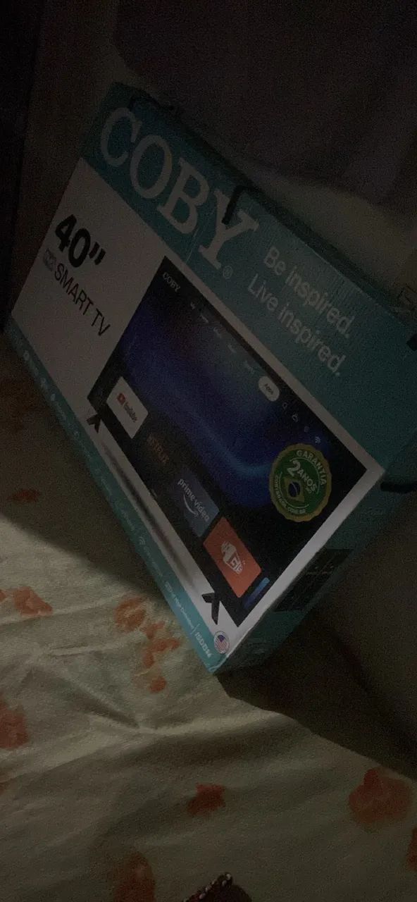 Tv Smart 40 polegadas novinha  - Foto 3