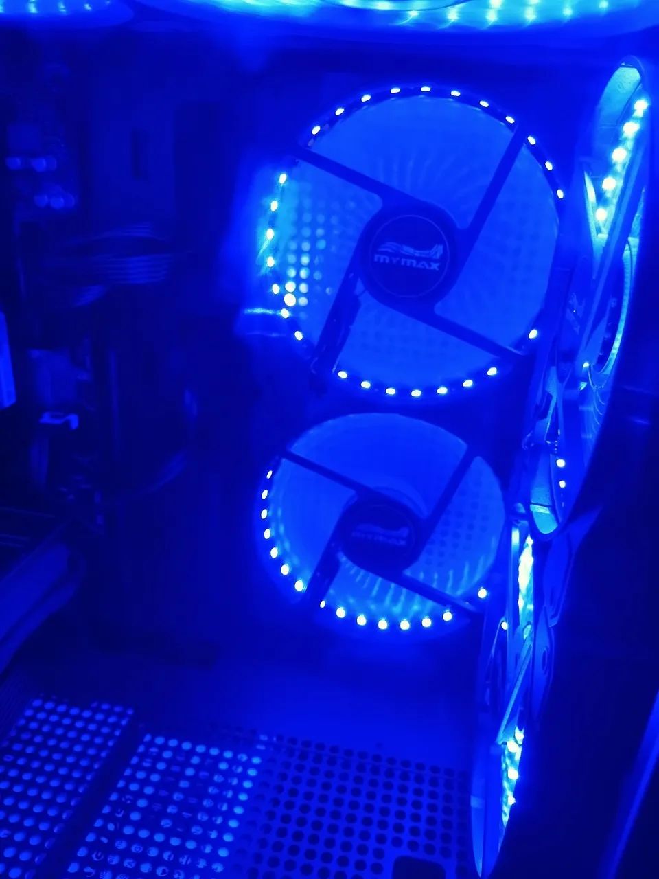 Vendo 4 ventoinhas 120 mm led Azul