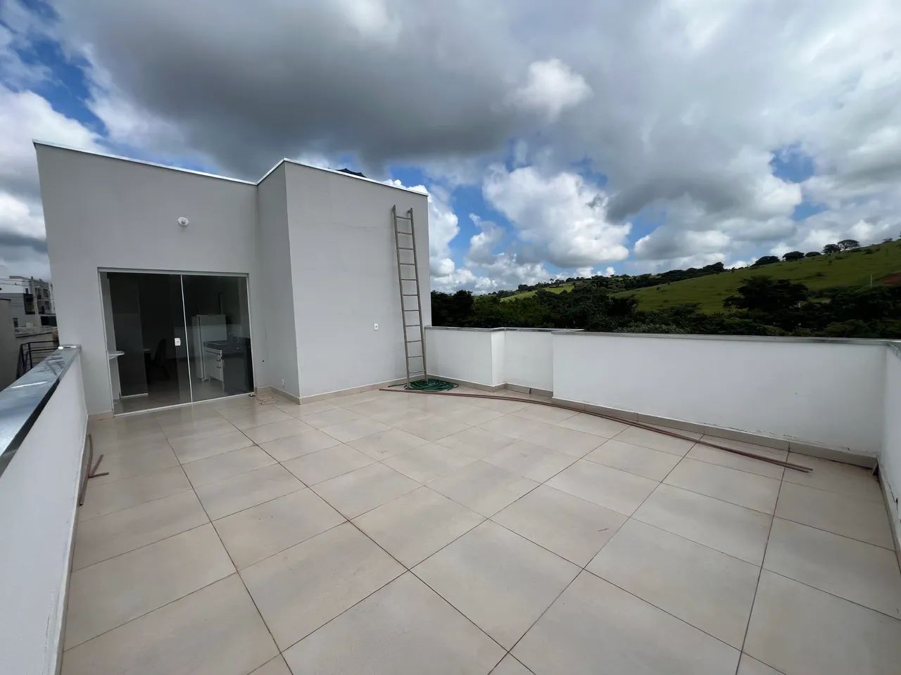 Apartamento mobiliado Cobertura com suite - Foto 4