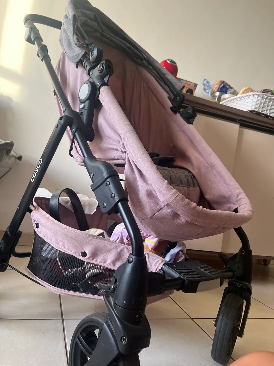 carrinho de bebê cosco - Foto 4