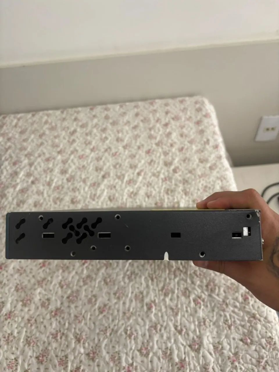 Switch Cisco Catalyst WS-C2960-24TT-L - Foto 4