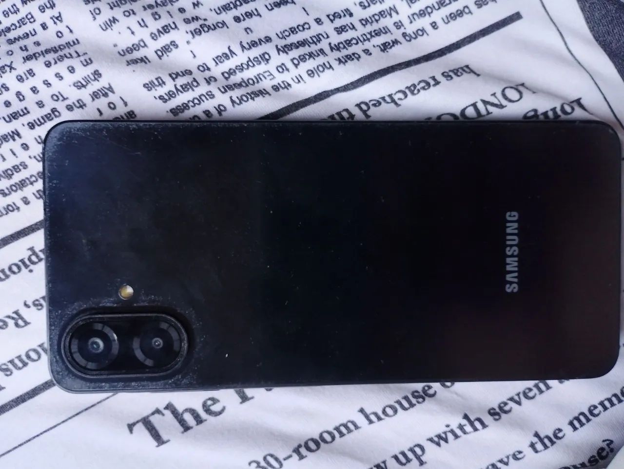 Vendo 2 celular 800 os 2