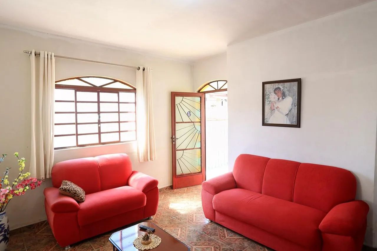 Casa à Venda - Nova Vista, 3 Quartos, 198 m2