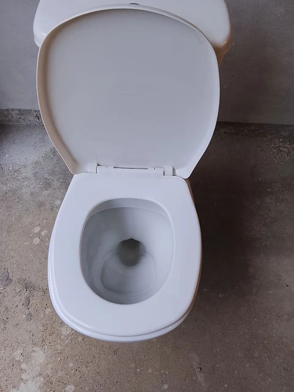 Vaso sanitário com caixa acoplada com pouco uso - Foto 2