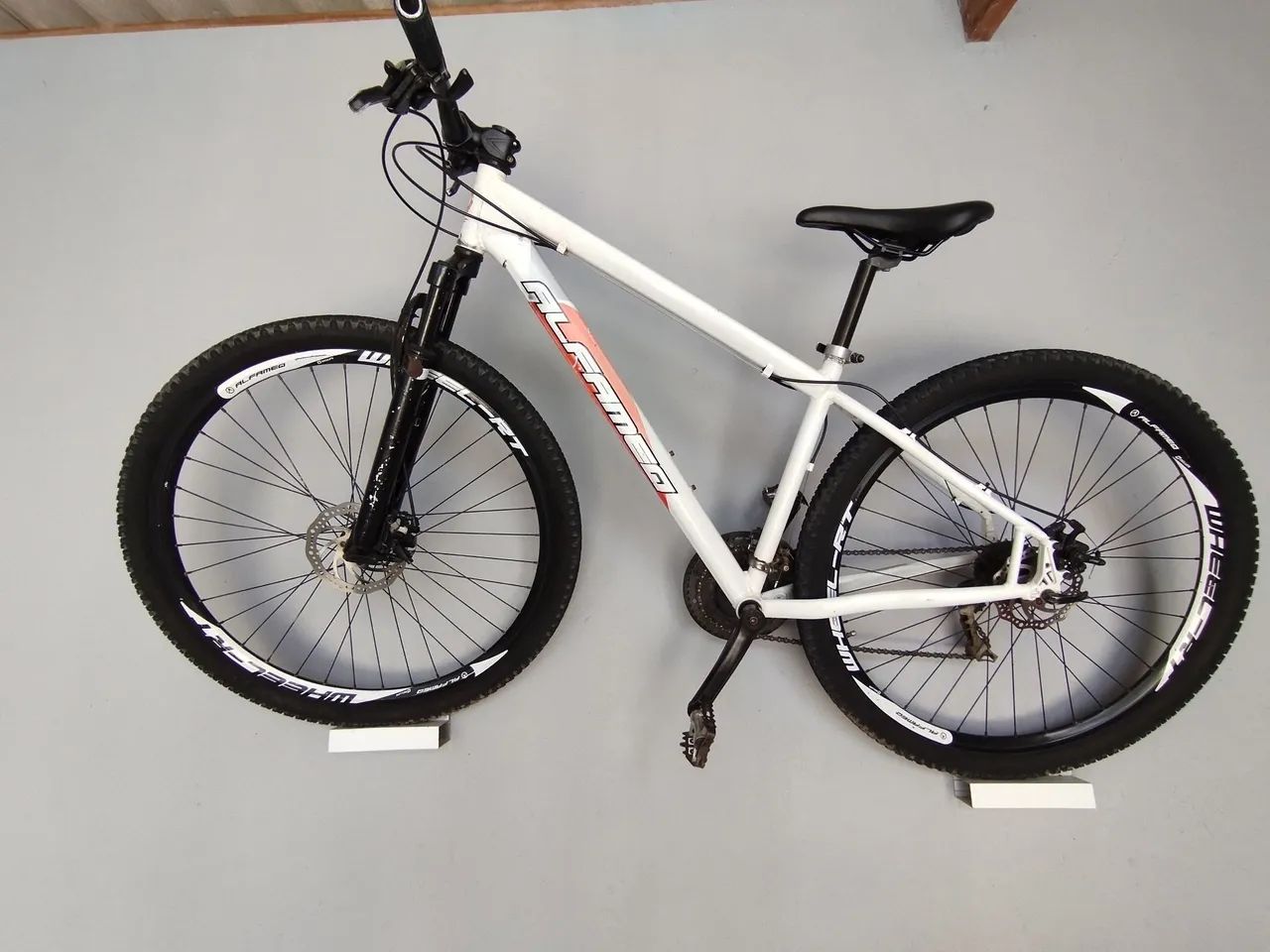 VENDO BIKE ARO 29 QUADRO DE ALUMÍNIO
