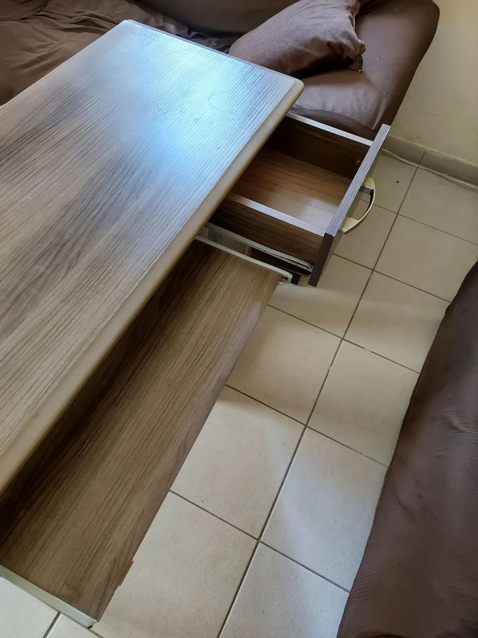 Vende-se Escrivaninha - Foto 2