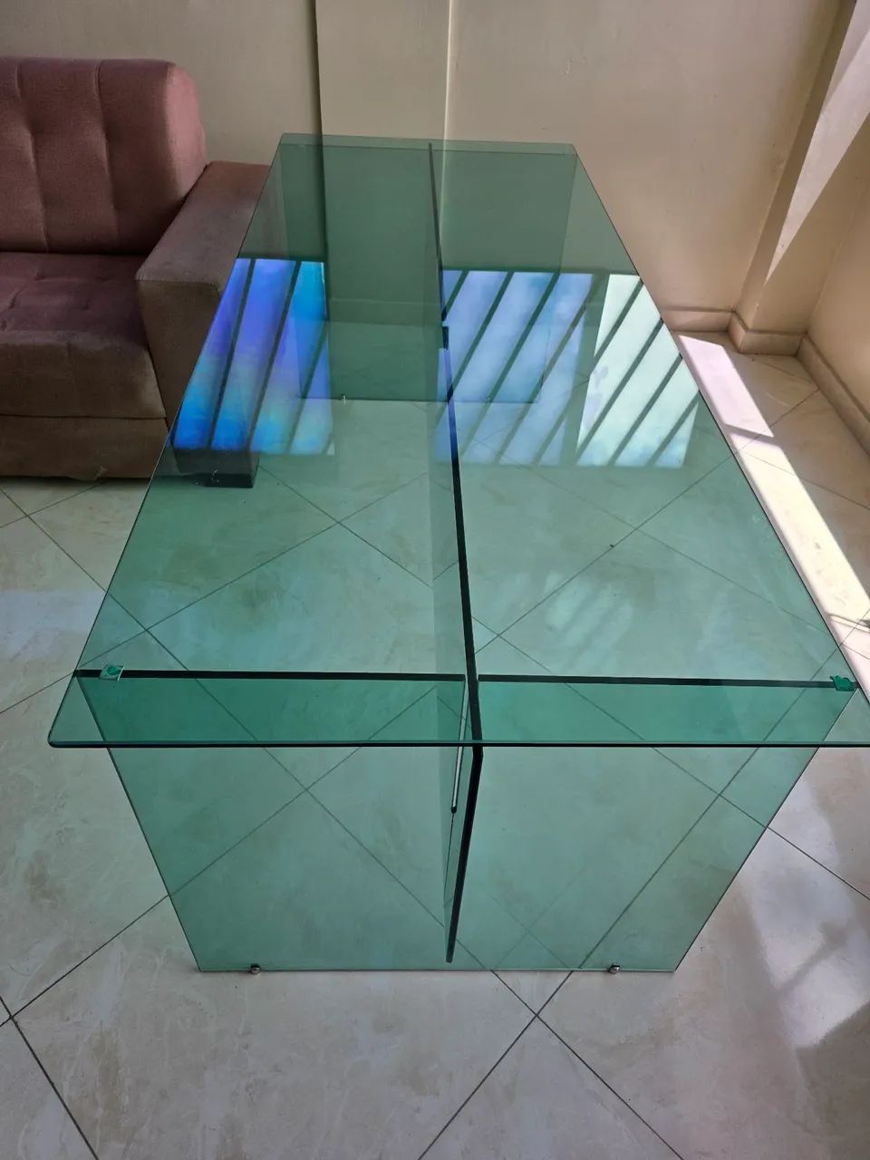 MESA PARA ESCRITÓRIO EM VIDRO VERDE BLINDEX 10MM