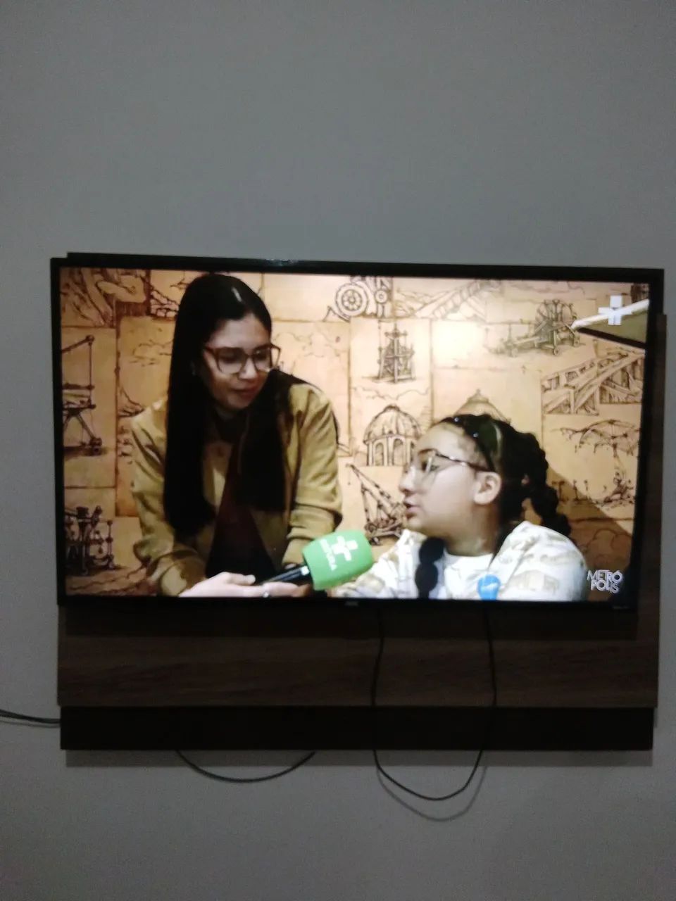 Smart tv AOC ROKU 50 polegadas com painel  - Foto 2