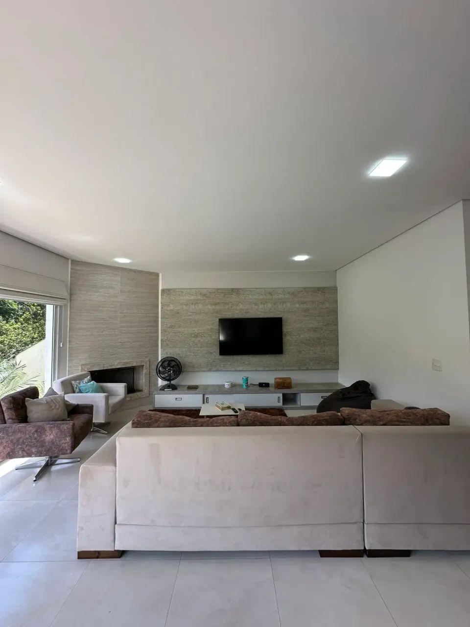 Casa com 3 suítes à Venda, quintal amplo com piscina - Foto 5