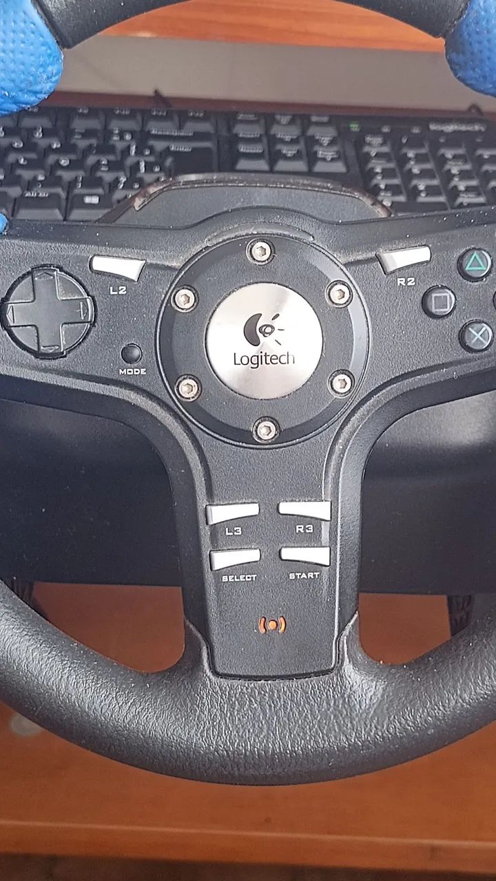 Volante Logitech Driving FX  - Foto 3
