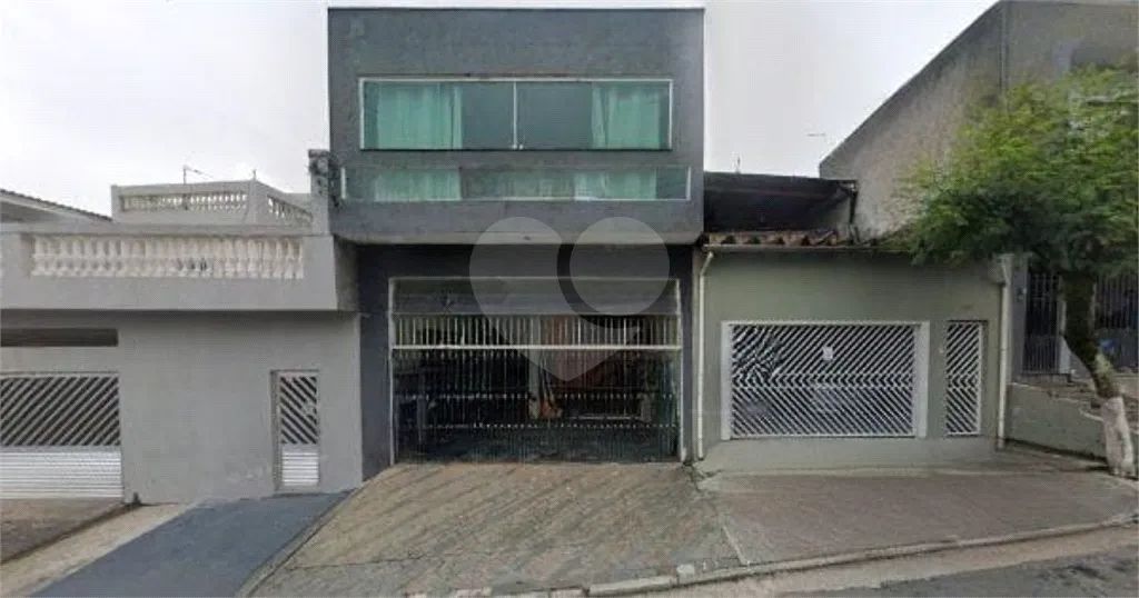 Sobrado com 4 quartos à venda em Conceição - SP