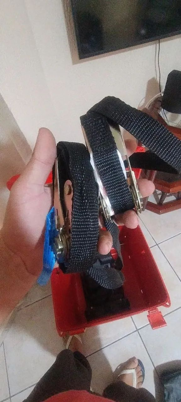 Baú para moto semi novo - Foto 4