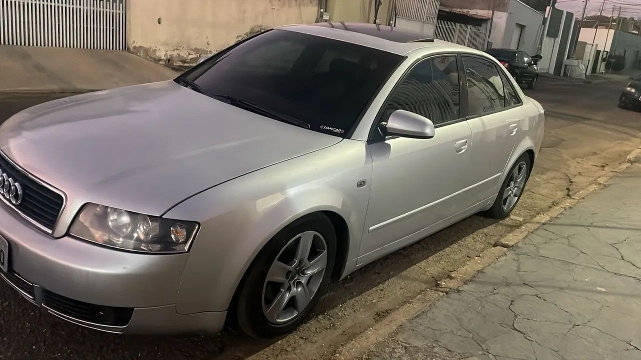 Audi A4 2.0 20V 130cv Multitronic 4P 2002 - Foto 5