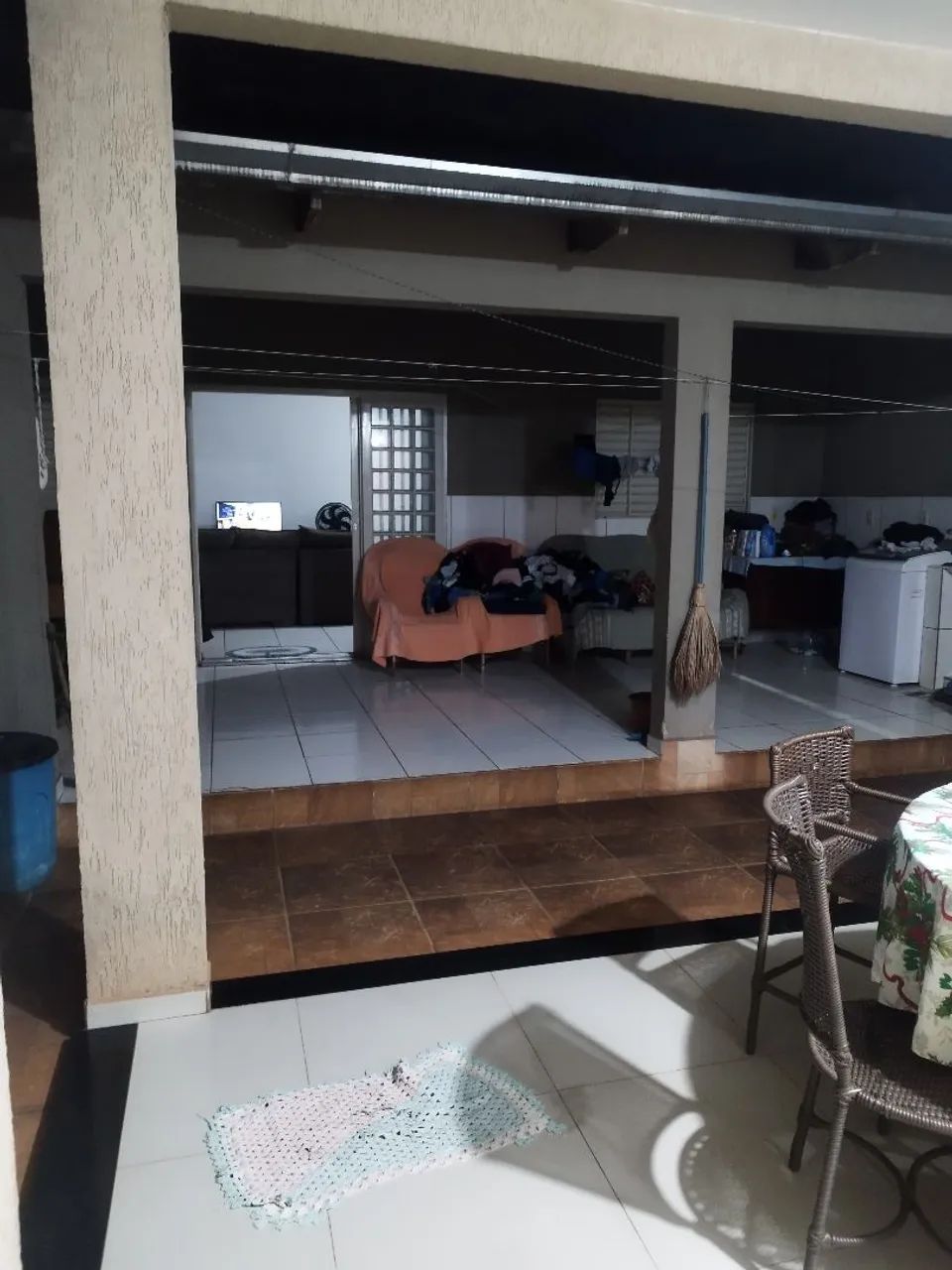 Sobrado 3 quartos+ barracão no fundo  - Foto 5
