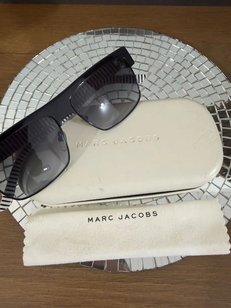Óculos de sol Marc Jacobs 100% original, modelo MARC 56/S XJ4HD.