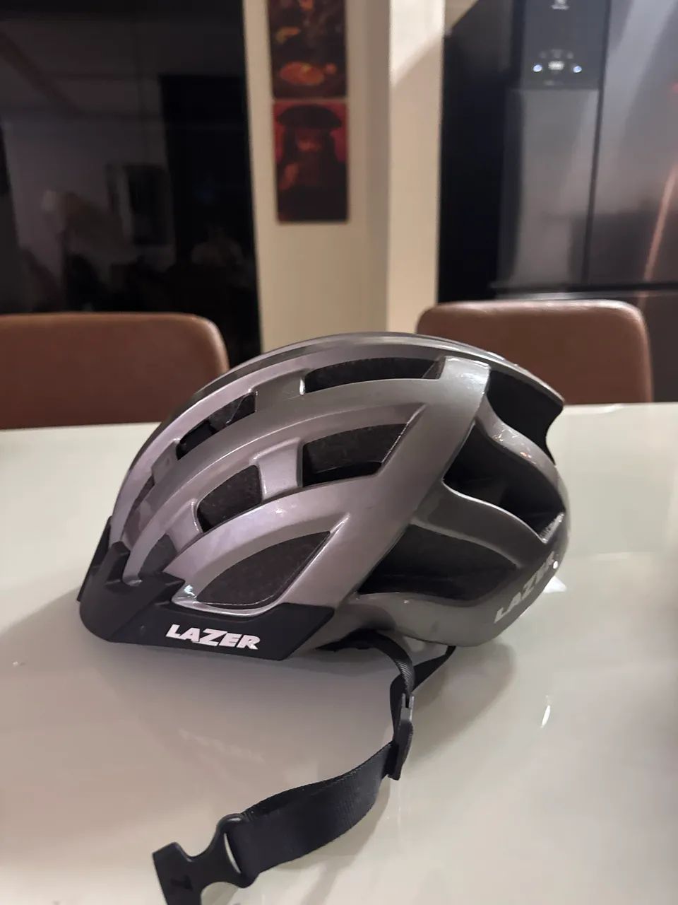 Capacete bicicleta marca laser  - Foto 2