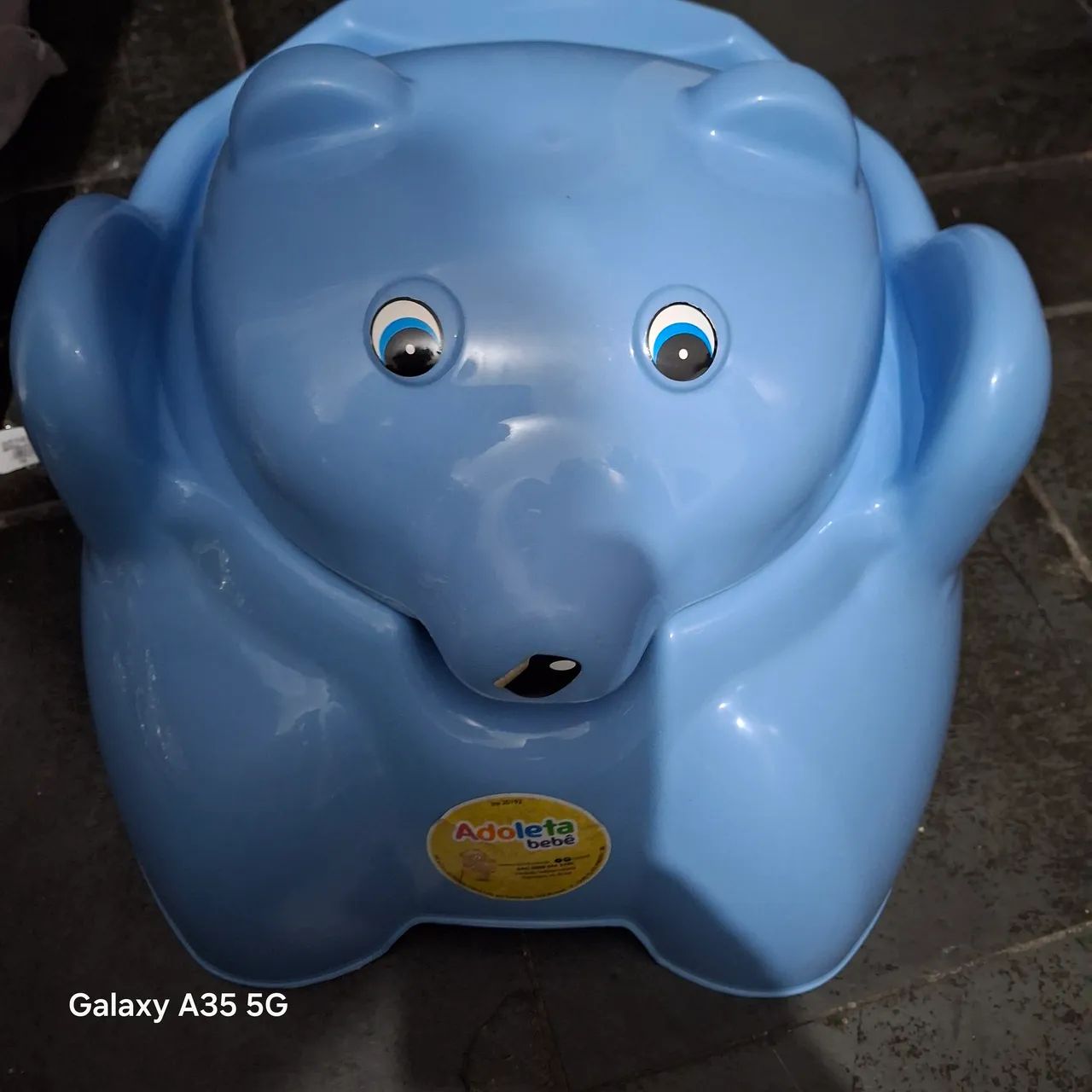 Troninho infantil novo 