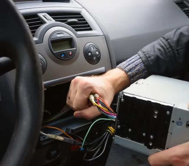 Instalação som e acessorios automotivos a domicílio  - Foto 3