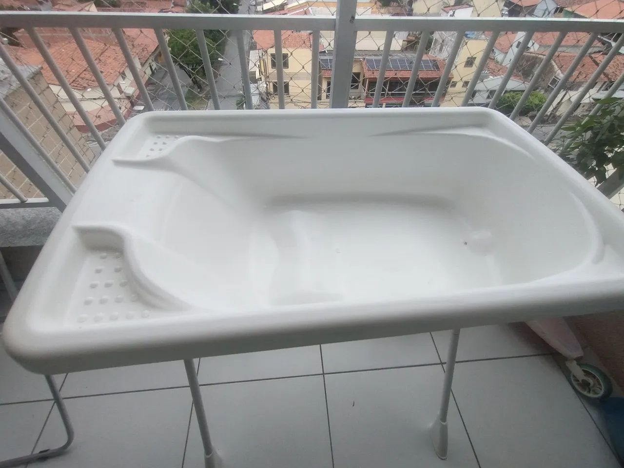 Banheira com suporte e assento redutor  - Burigotto  - Foto 4