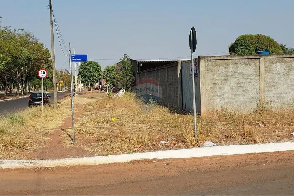 TERRENO AMPLO COM EDÍCULA - PRONTO PARA CONSTRUIR - Foto 4