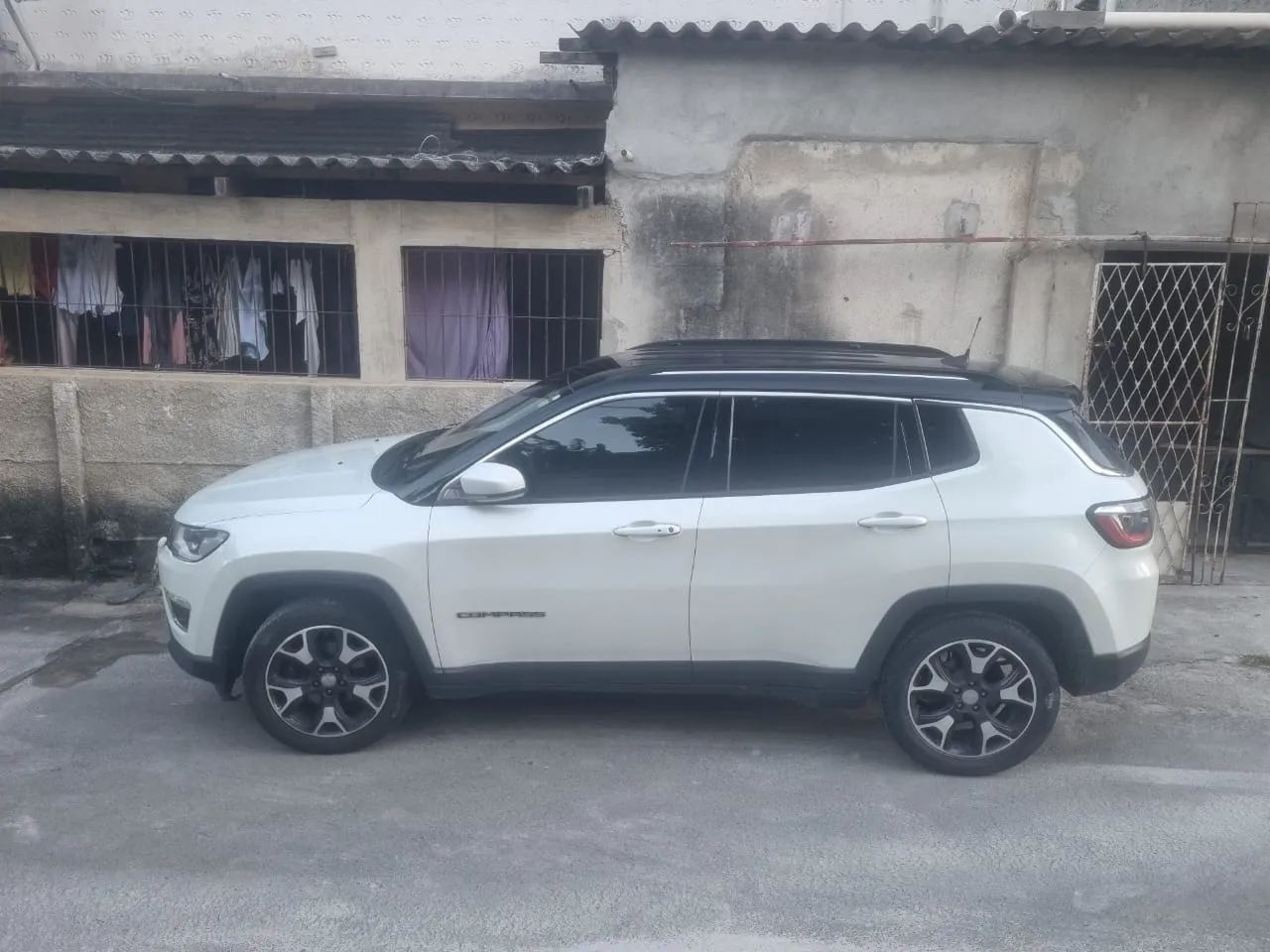 Jeep Compass COMPASS LIMITED 2.0 4x2 Flex 16V Aut. 2017