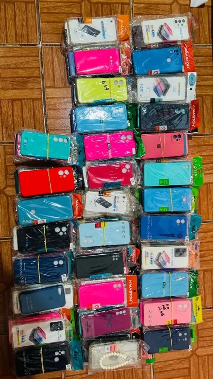 Lote de capinhas para celular